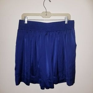 Lightweight skirt